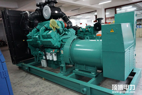 100KW康明斯广西顶博发电机组制造