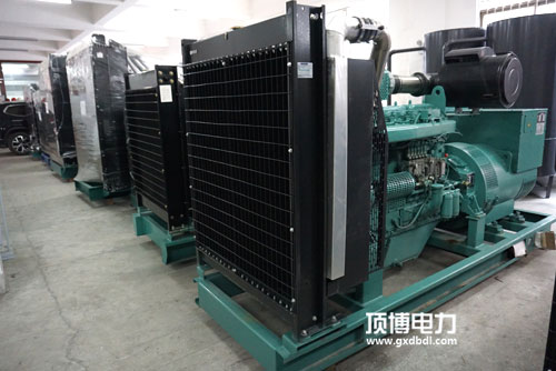 广西顶博发电机组制造散热器保养方法