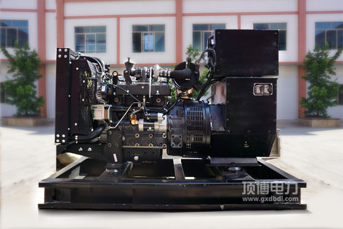 500KW沃尔沃广西顶博发电机组制造多少钱?选什么型号