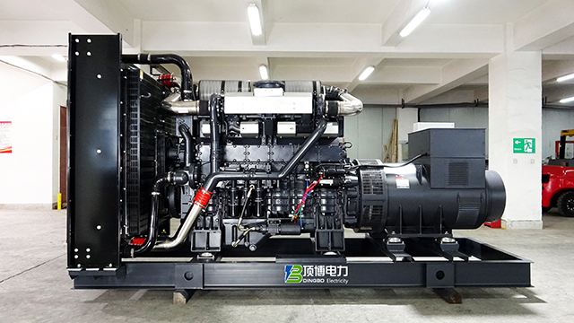 广西顶博发电机组制造燃油选购指南